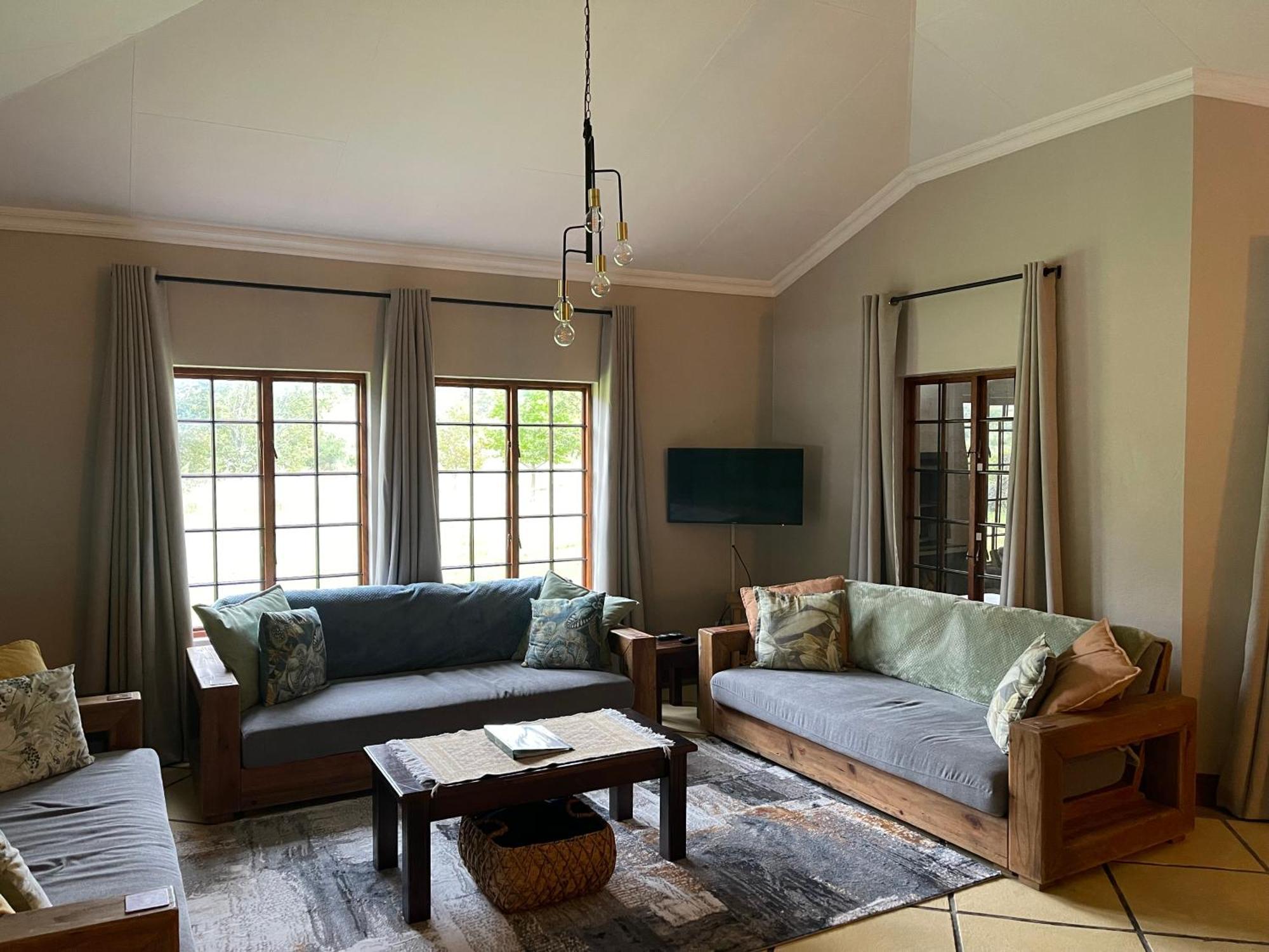 Walkersons Trout And Nature Haven Dullstroom Exterior photo